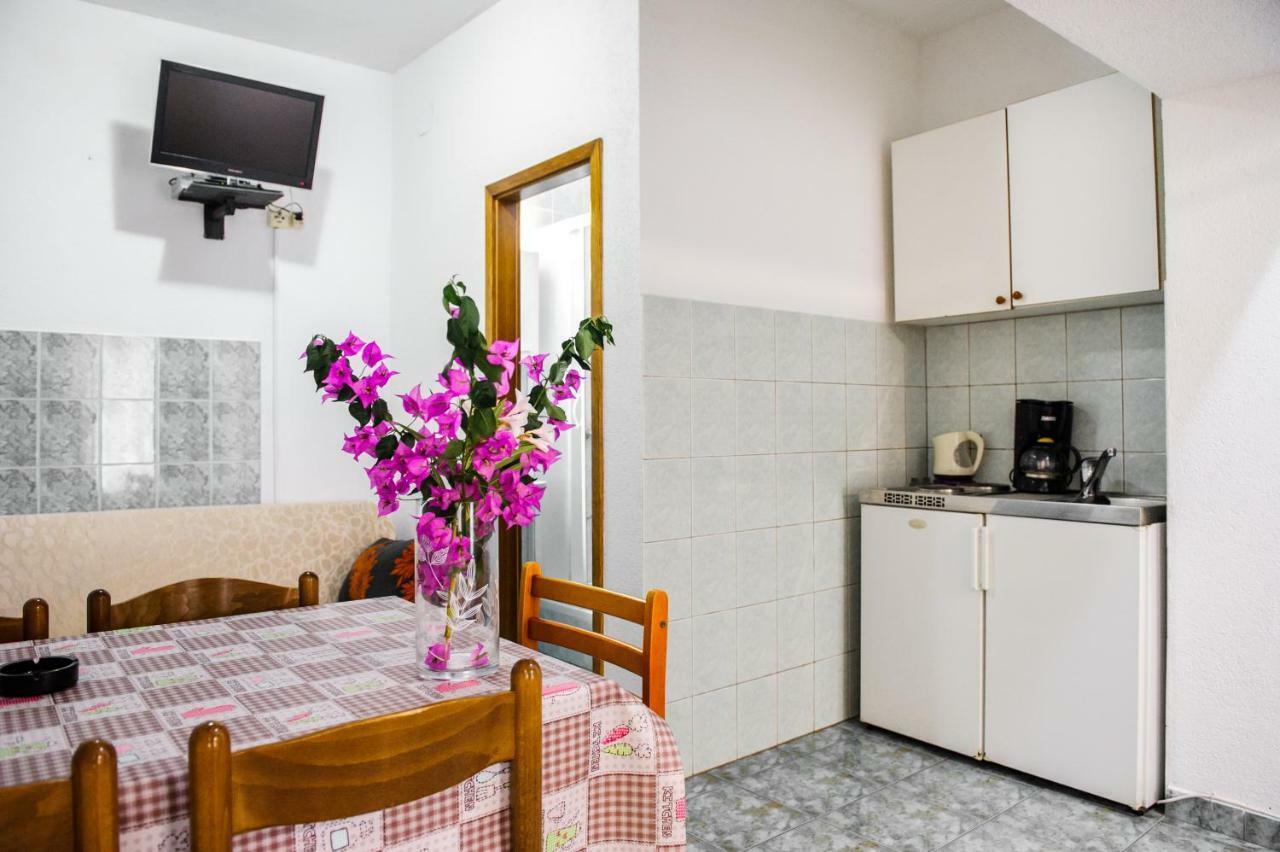 Apartment Herceg Baska Voda Ngoại thất bức ảnh